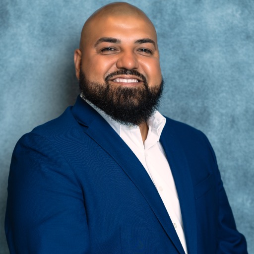 Vilmar Lara Headshot