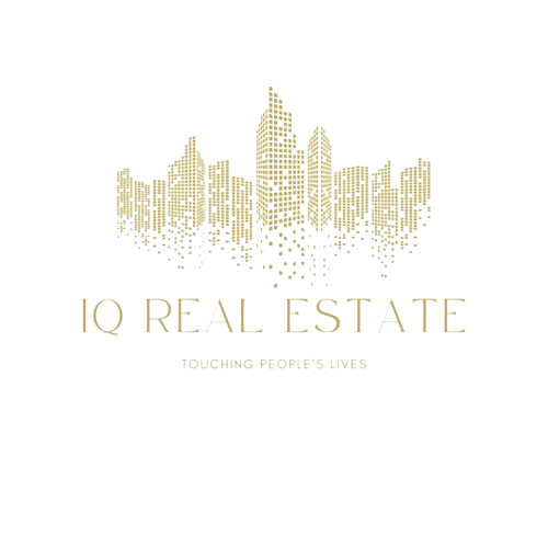 IQ Real Estate LLC - Isabella Quinones Logo