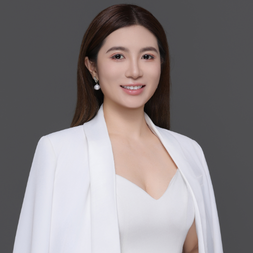 Maggie Cui Jin Huang Photo