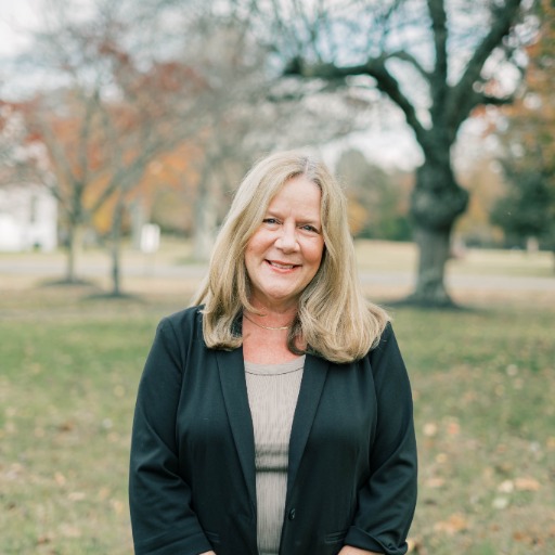 Suzanne Marie Wolfe Photo