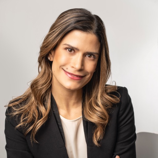 Vivi Calderon Photo