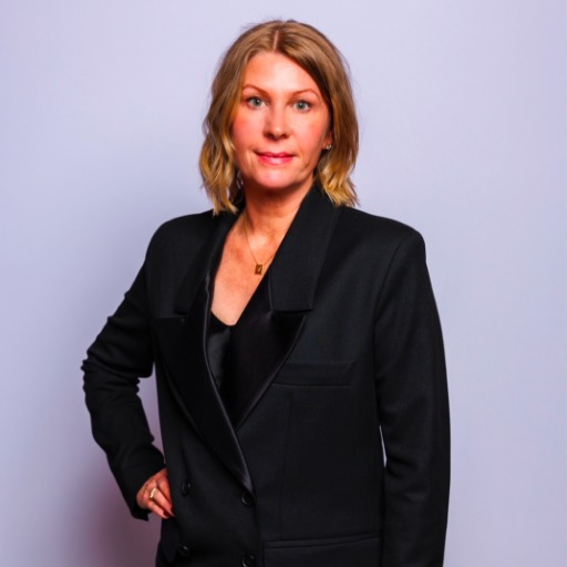 Tina Escher Photo