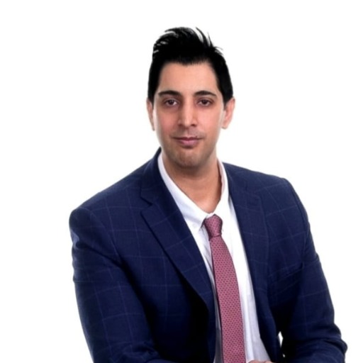 Peter Malhi Photo