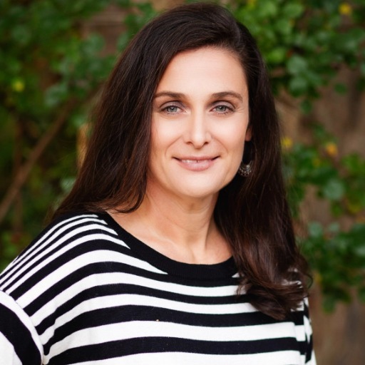 Gina Jennings Photo