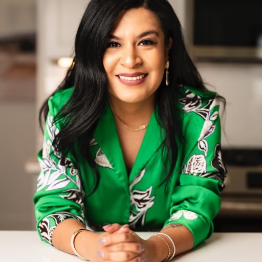 Perla Realty Group Roster